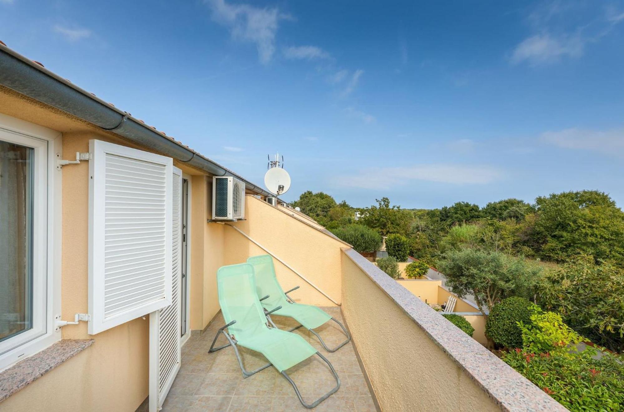 Apartment Buneta With Relaxing Outdoor Area Liznjan Exterior photo
